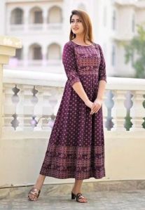 ladies long kurti