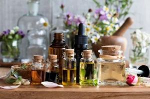 Davana Essential Oil For Aromatherapy