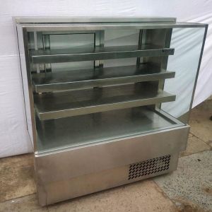 Straight Glass Counter