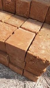 500 Gm Natural Jaggery Brick