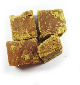 Natural Elaichi Jaggery Cubes