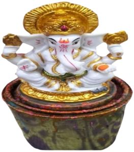 MARBLE GANESH WITH CHOWKI