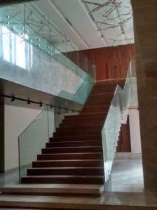 Plain Modular Glass Staircase Railing, Color : Transparent