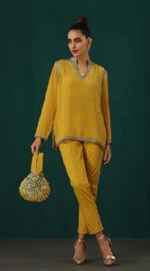 Woman Yellow Kurti Trouser Set Xs