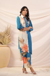 Womens Muslin Fabric Double Coloured Co-ord Set