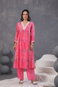Womens Muslin Silk A Line Kurta, Pant And Dupatta Set