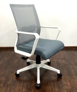 Deluxe Mid Back Executive Chair