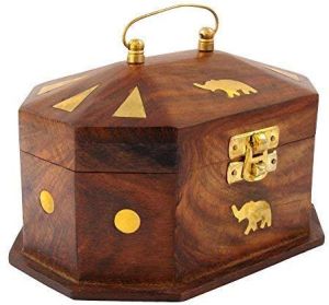 Polished Handmade Wooden Jewellery Box, Color : Brown & Golden For Keeping Jewelry