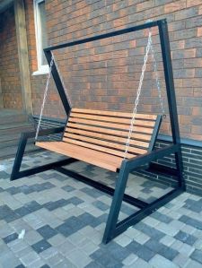 Polished Garden Swing, Color : Light Brown Modern, Seating Capacity : 2 Seater