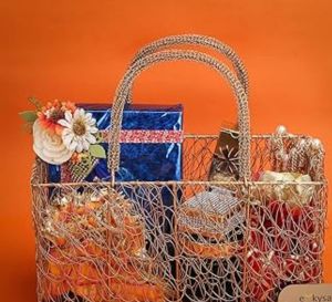 Gold Iron Metal Hamper Basket, Storage Capacity : 10-20kg, Basket Type : Wire Mesh For Home