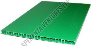 Polypropylene Green PP Corrugated Sheets, Shape : Rectangular, Width : 900 Mm For Industrial