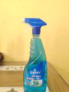 Glass Cleaner, Color : Sky Blue, Form : Liquid, Packaging Type : Plastic Bottle