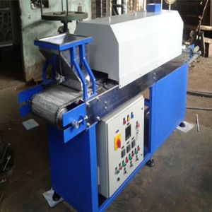 Polished Electric Overhead Conveyor Oven, Voltage : 220V For Industrial