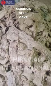 Cold Pressed Common Thiraviam Moringa Seed Cake, Color : Brown, Pale Brown, Packaging Type : Bag, Packaging Size : 25 Kg