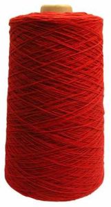 Plain Red Dyed Cotton Yarn for Knitting, Weaving