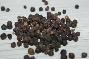 Natural Black Pepper Seed, Packaging Size : 100gm, 200gm, 250gm