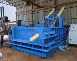 Hydraulic Baling Machine