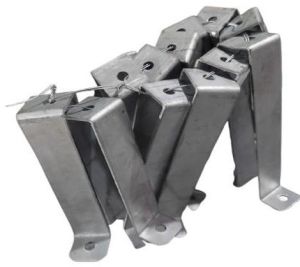 Plain Grey Galvanized Iron Wall Bracket, Thickness : 2 Mm - 5 Mm