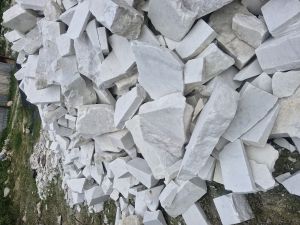 Marble Lumps, Color : White, Gray, Beige