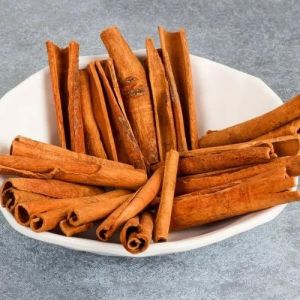 Brown Whole Stick Grade Cinnamon, Packaging Size : 250g