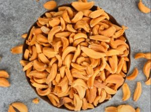 Dehydrated Garlic Flakes, Packaging Type : Plastic Bag