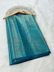 Printed Ladies Rama Green Softy Silk Saree, Saree Length : 6.5 Meter