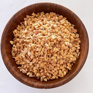 Dehydrated Garlic, Color : Light Brown, Form : Granules for Cooking