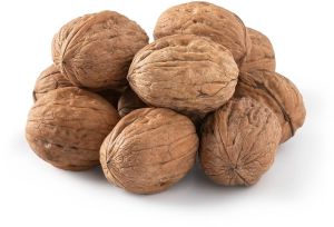 Hard Shelled Walnuts, Color : Brown, Purity : 100%