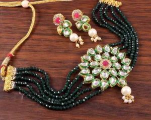 Women Party Wear Crystal Choker Necklace Set