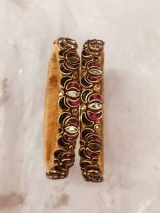 Thread Kundan Bangle