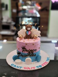 Strawberry Cakes, Shape : Round, Packaging Type : Paper Box