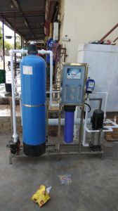 Automatic Electric Industrial 250 Lph RO System