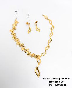 Gold Paper Casting Pro Max Necklace Set