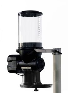 Plastic Automatic Fish Feeder, Color : Black, White