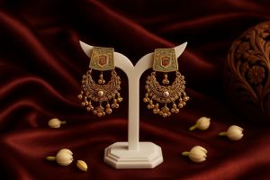 Gold Earrings Standard for Casual Or Formal Occasions