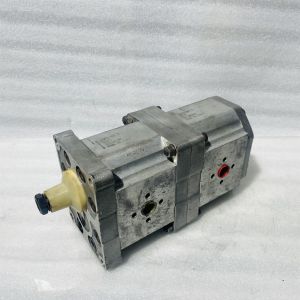 Sauerr Danfoss SNP3/26D + SNP3/26D Hydraulic Double Gear Pump