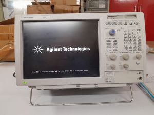 Rfcnnectorhouse Analyzer 1682a On, Color : Black & White