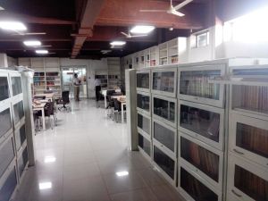 Quality Tested Material Glass Door Cupboard for Storage