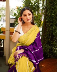 Unstitched Printed Mirror Work Linen Saree Casual Wear