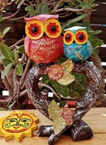 Color Coated Polyresin Love Owl Showpiece, Color : Multicolor