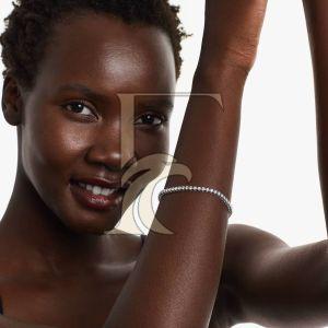 Fancy Diamond Bracelet Modern Party Wear Standard