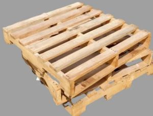 Pine Wood Pallets, Color : Rich Brown, Quality : Superior
