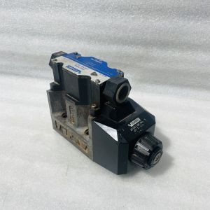 Tokimec Vickers DG4V-5-2A-M-PL-T-6-40 Solenoid Operated Directional Valve
