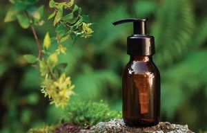 Bhringraj Oil, Color : Dark Green