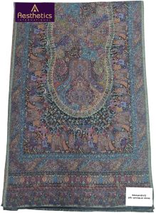 Glossy Finish Silk Antique Stole, Technics : Handloom