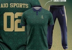 Mens Green Sportswear T-shirt And  Bottom Set