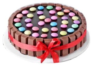 Crunchy Kit Kat Chocolate Cake