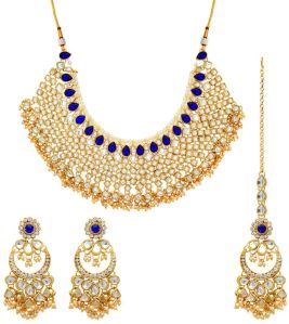 Blue Color Kundan Necklace With Earring & Maang Tikka