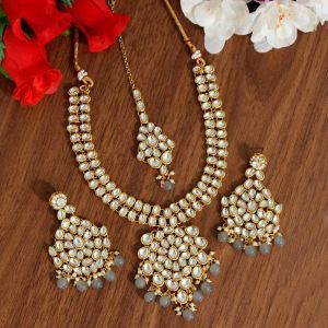 Grey Color Kundan Necklace Set