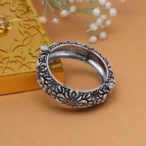 Silver Color Oxidised Bracelet (GSB345SLV)